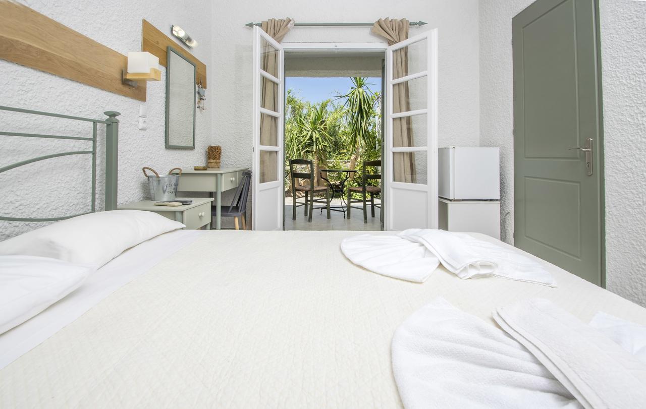 Syros Inn Galissas Eksteriør bilde